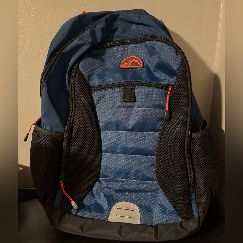 AD Sutton quilt backpack with‎ carabiner clip fits 15” laptop
